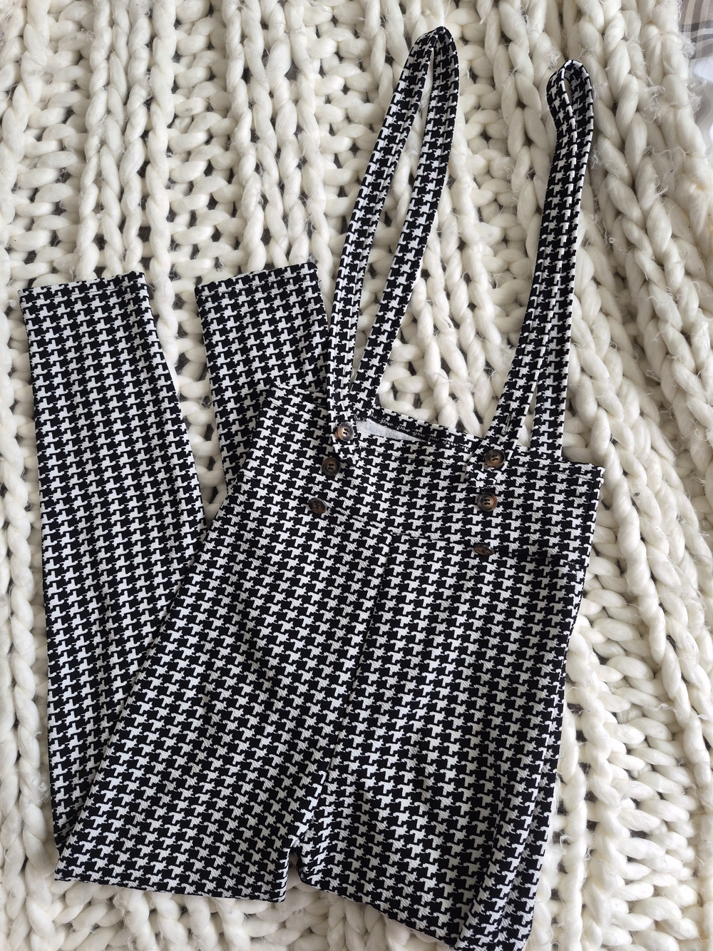 Womens Black & White Houndstooth Suspender Pants